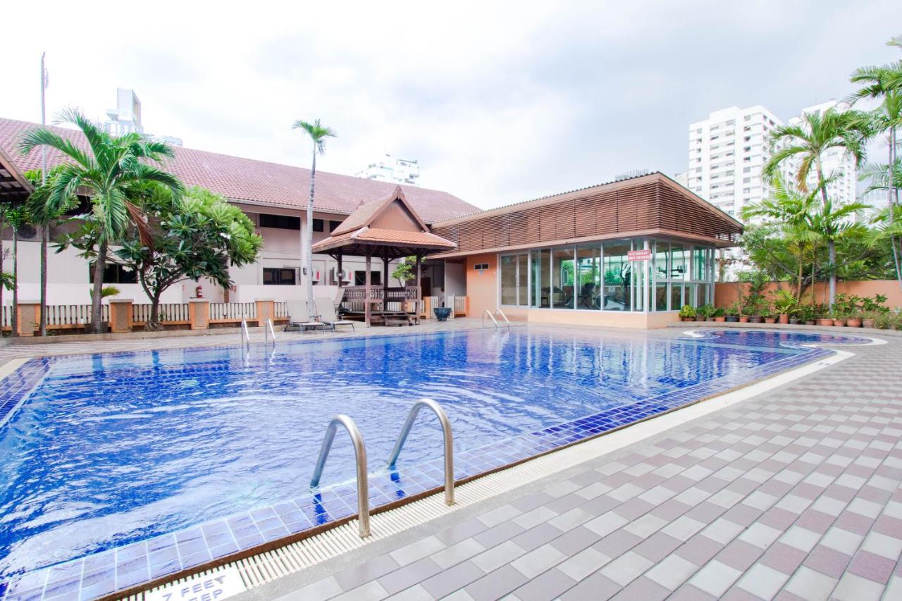 Teja Hotel Bangkok Exteriör bild